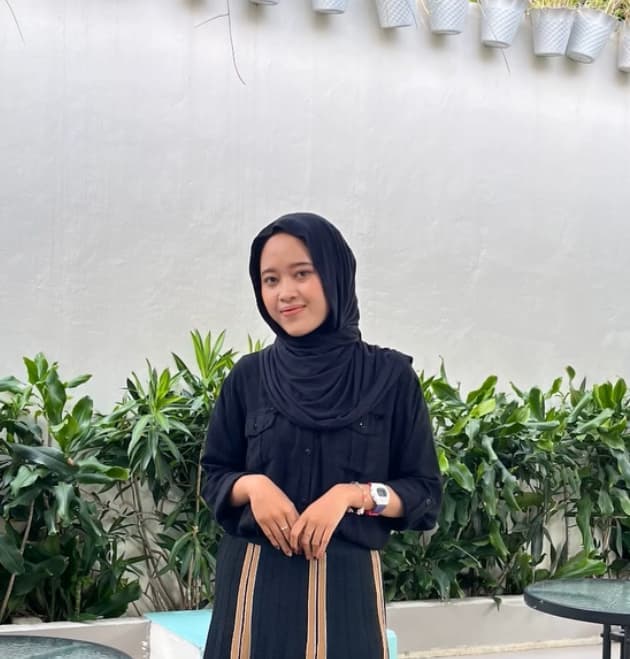 Salsabila Luthfiyyah